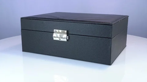 Шкатулка для украшений 23*17*9 см (черная)-1