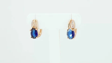 Серьги розовая позолота 18 карат, бижутерия
