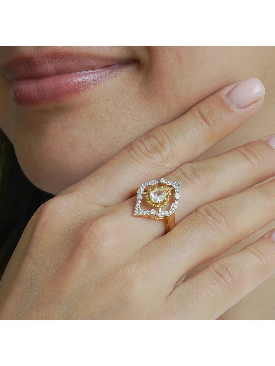 Uzuk Kumush 925 Oq Topaz (tilla yugurtirilgan), rasm 5