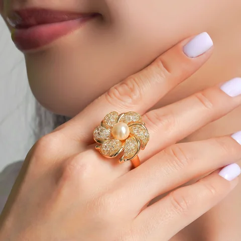 Кольцо из сплава с жемчугом, позолота 18k