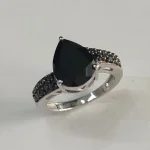 Uzuk Kumush 925 Qora Shpinel, rasm 1