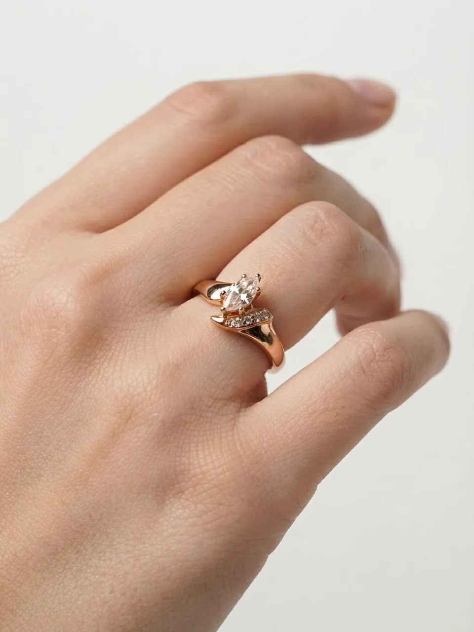 Кольцо бижутерия с кристаллом, позолота 18K, фото 9
