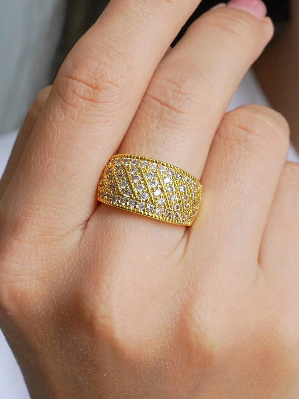 Uzuk bijuteriya Sariq tilla yugurtirilgan 18 karat Fianit, rasm 4