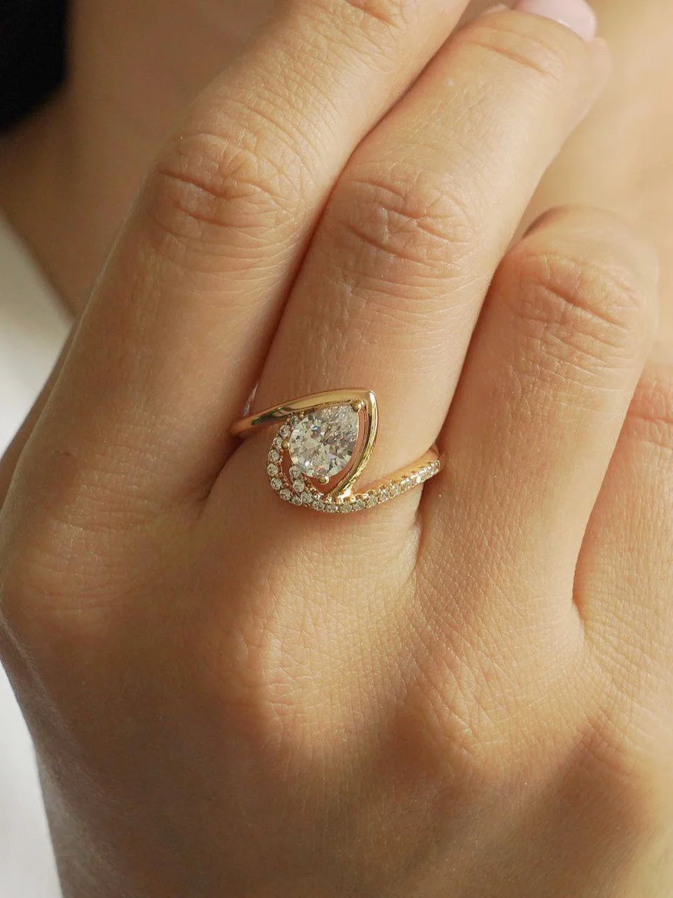 Кольцо бижутерия с фианитом, позолота 18K, фото 4