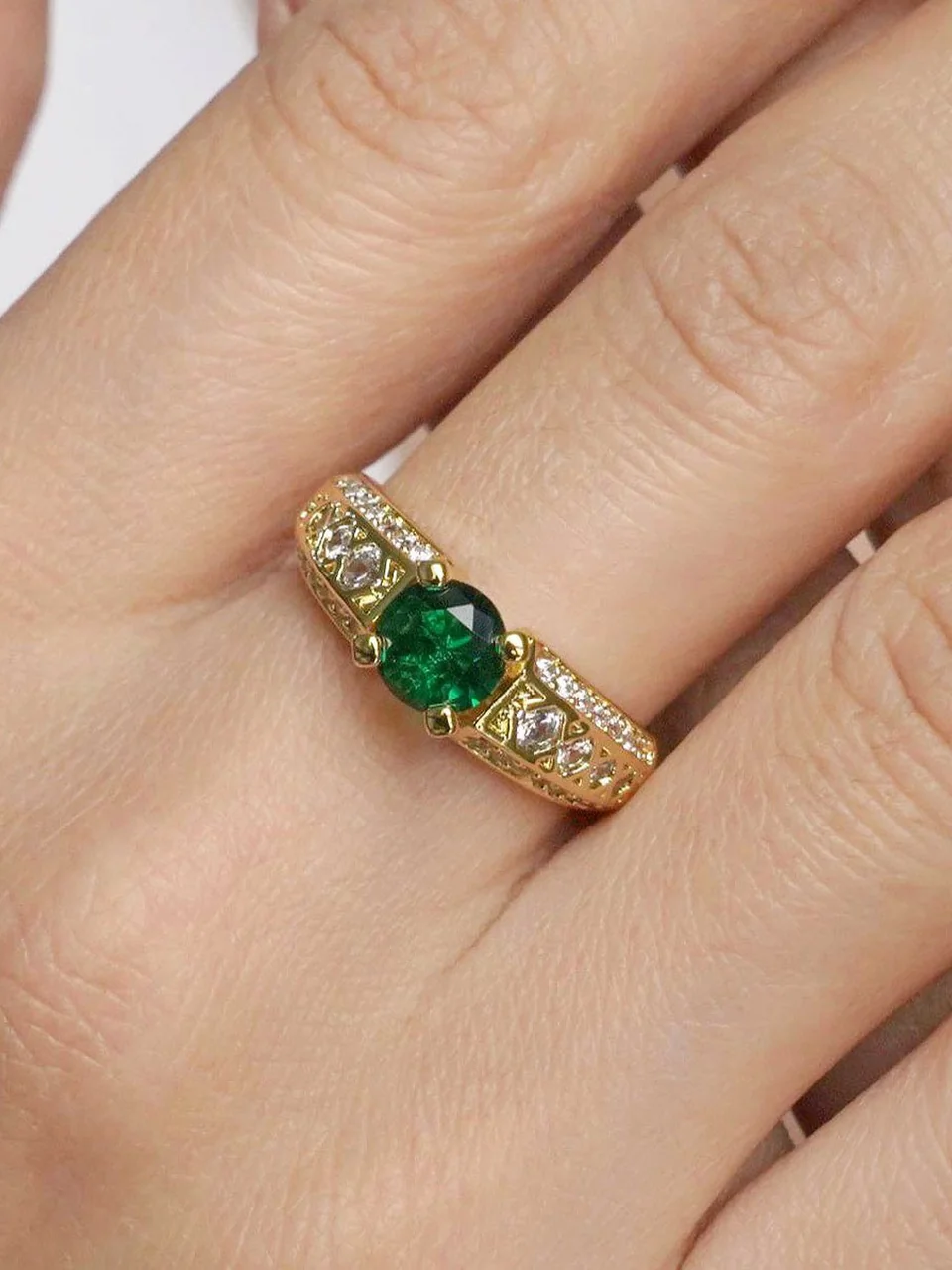 Uzuk bijuteriya Sariq tilla yugurtirilgan 18 karat Fianit, rasm 4