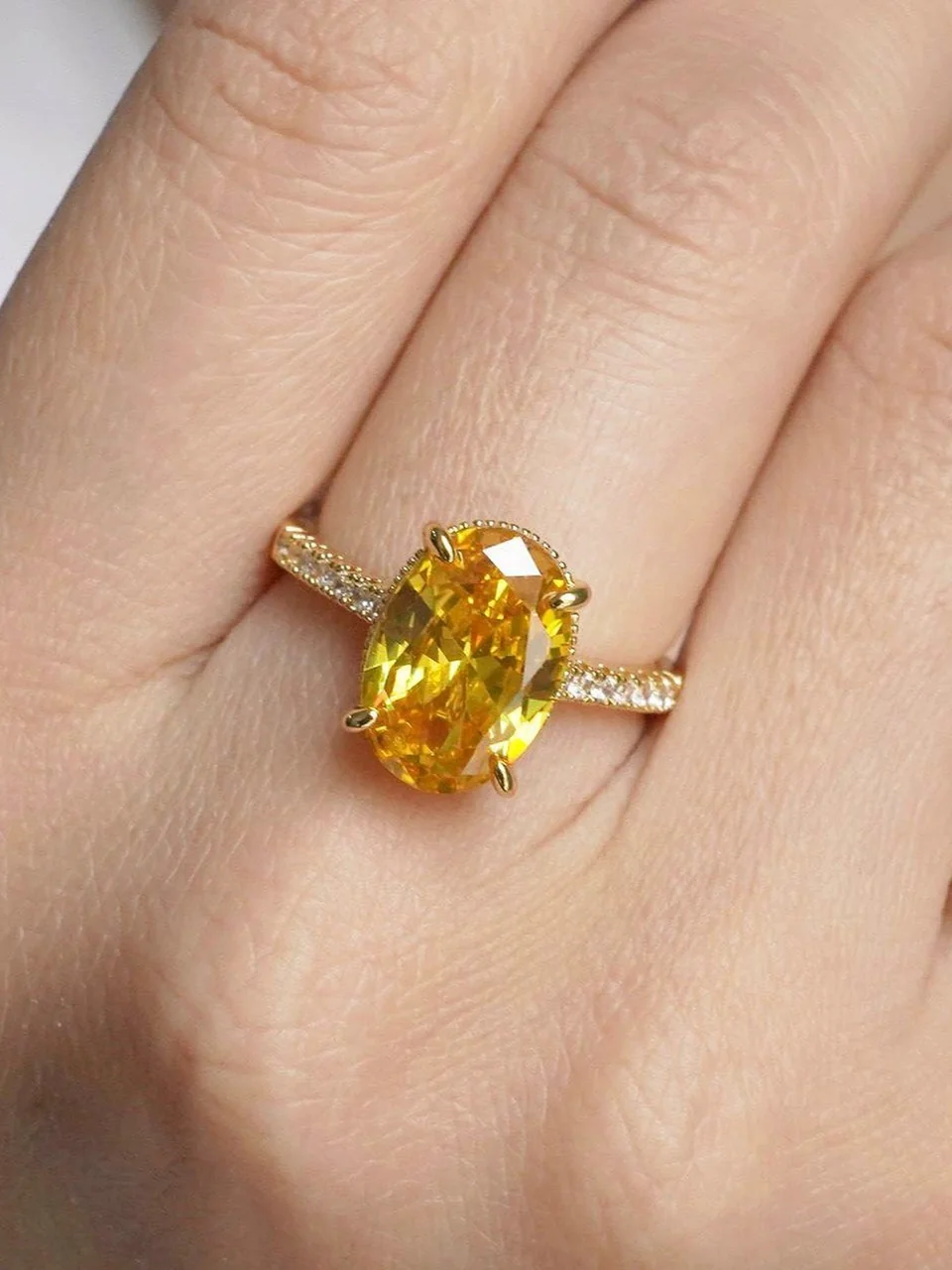 Uzuk bijuteriya Sariq tilla yugurtirilgan 18 karat Fianit, rasm 4