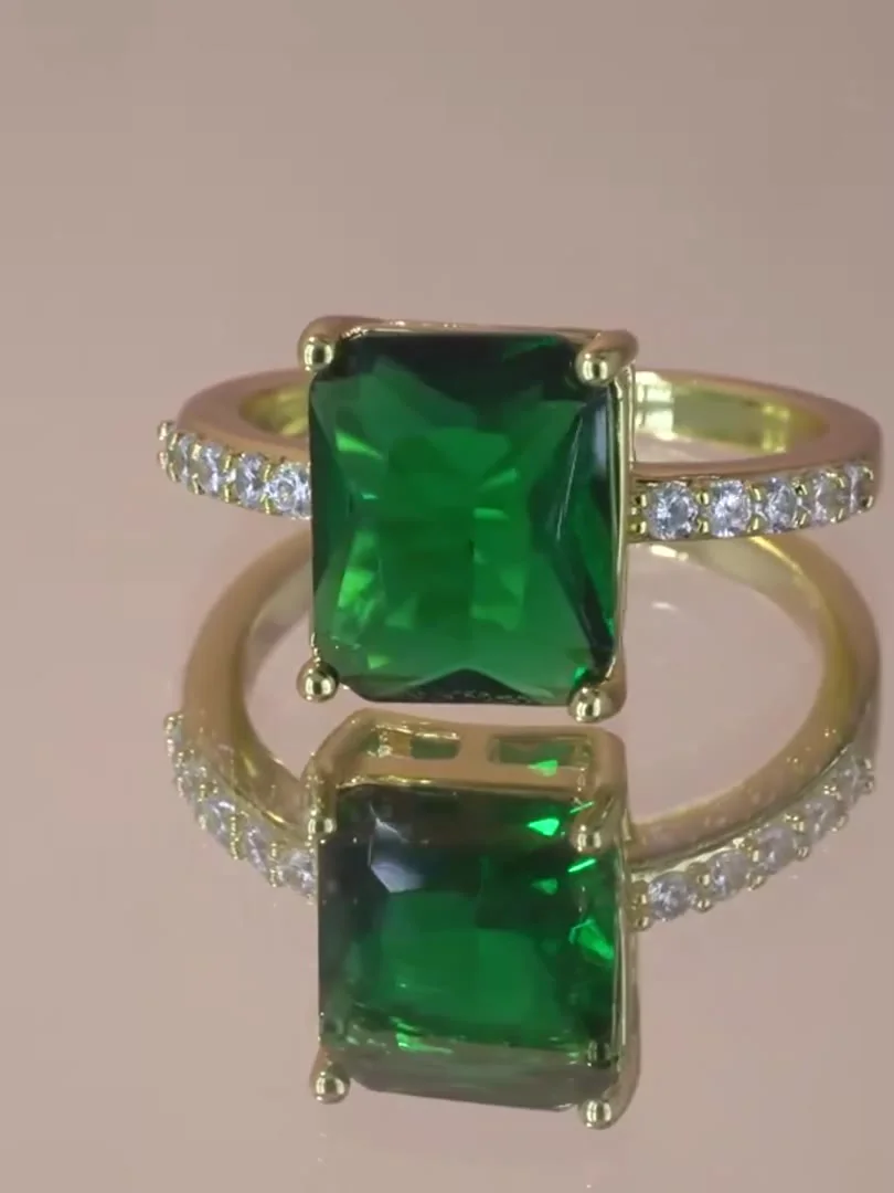 Uzuk bijuteriya Sariq tilla yugurtirilgan 18 karat Fianit, rasm 16