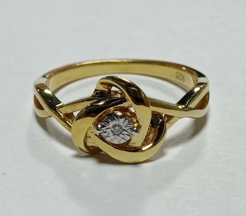 Uzuk Kumush 925 brilliant (tilla yugurtirilgan)