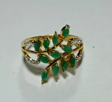 Uzuk Kumush 925 Braziliya Zumrud Topaz Oq (Tilla yugurtirilgan)
