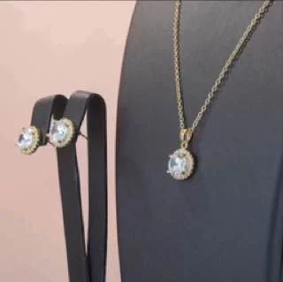 Komplekt bijuteriya sariq tilla yugurtirilgan 18 karat kristall, rasm 2
