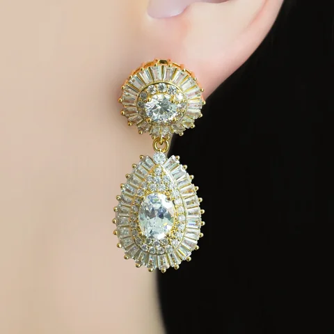 Серьги из латуни с фианитом, позолота 18K